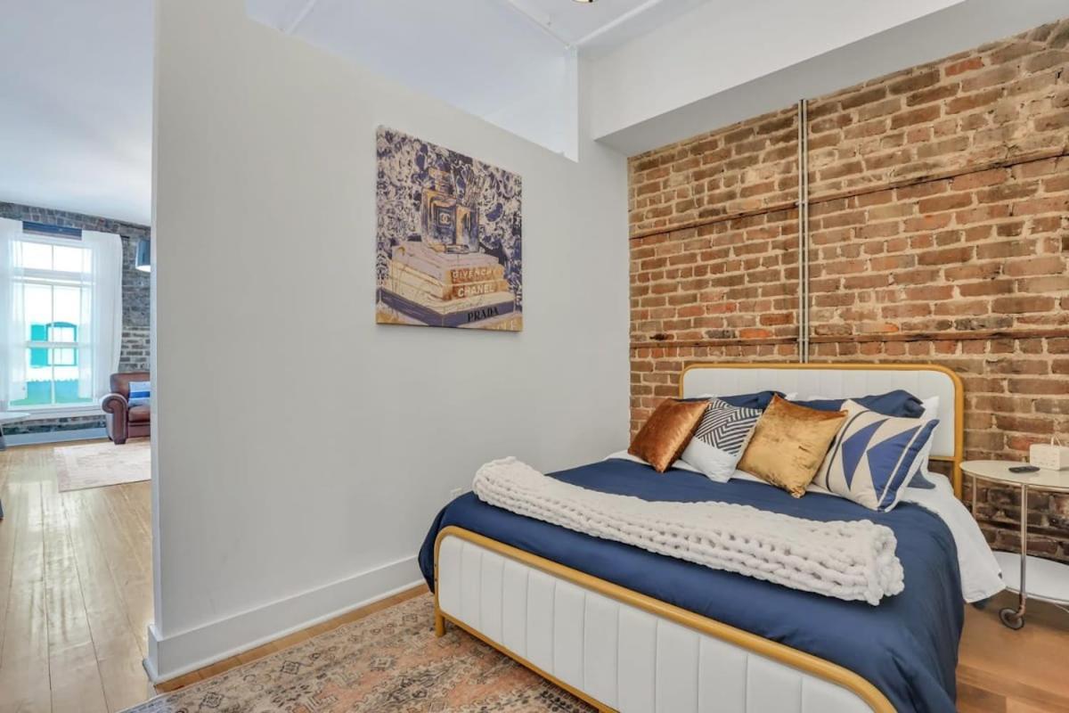 Lush Savannah Loft - Near Plant Riverside District 외부 사진