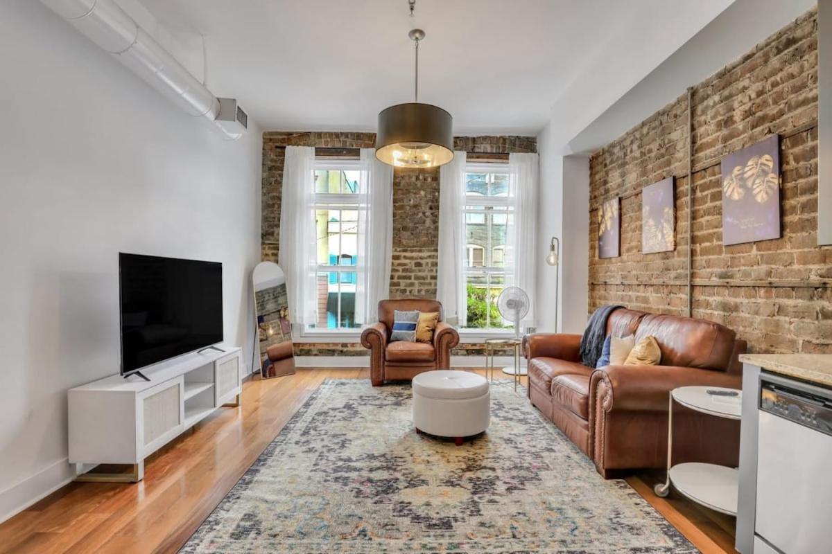 Lush Savannah Loft - Near Plant Riverside District 외부 사진