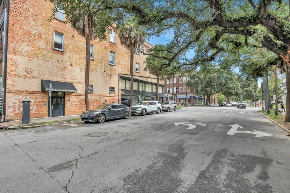 Lush Savannah Loft - Near Plant Riverside District 외부 사진