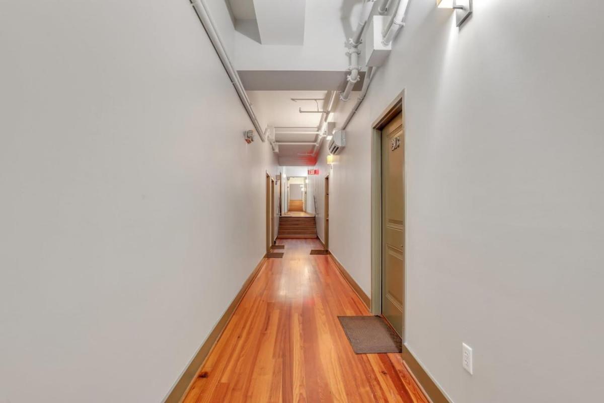 Lush Savannah Loft - Near Plant Riverside District 외부 사진