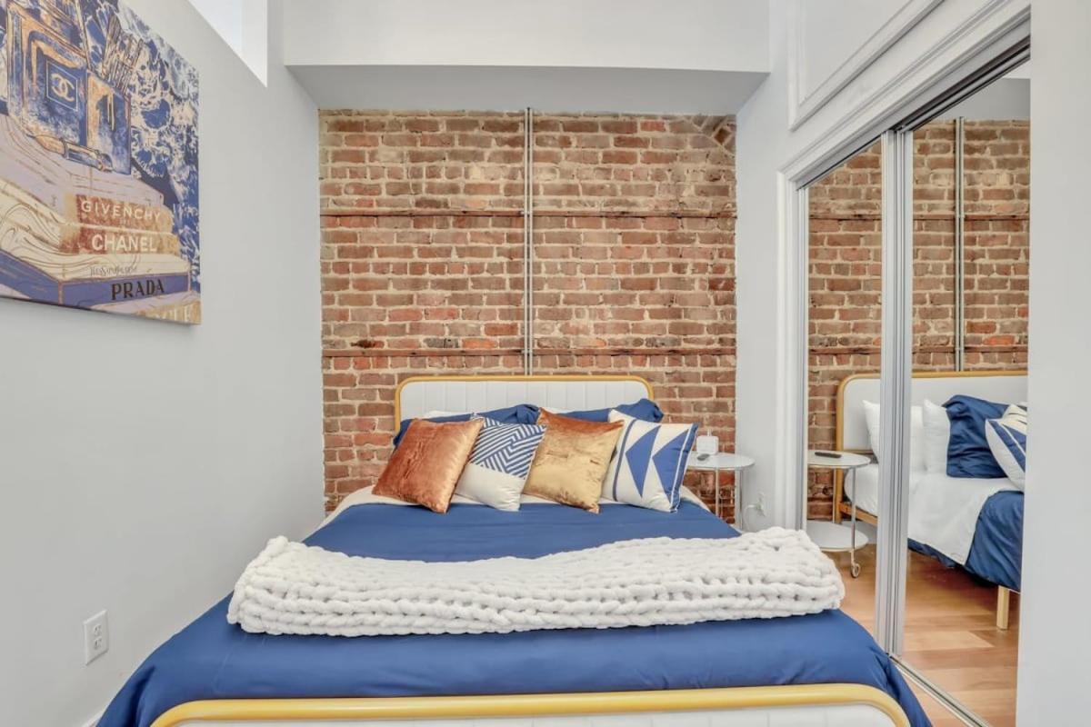 Lush Savannah Loft - Near Plant Riverside District 외부 사진