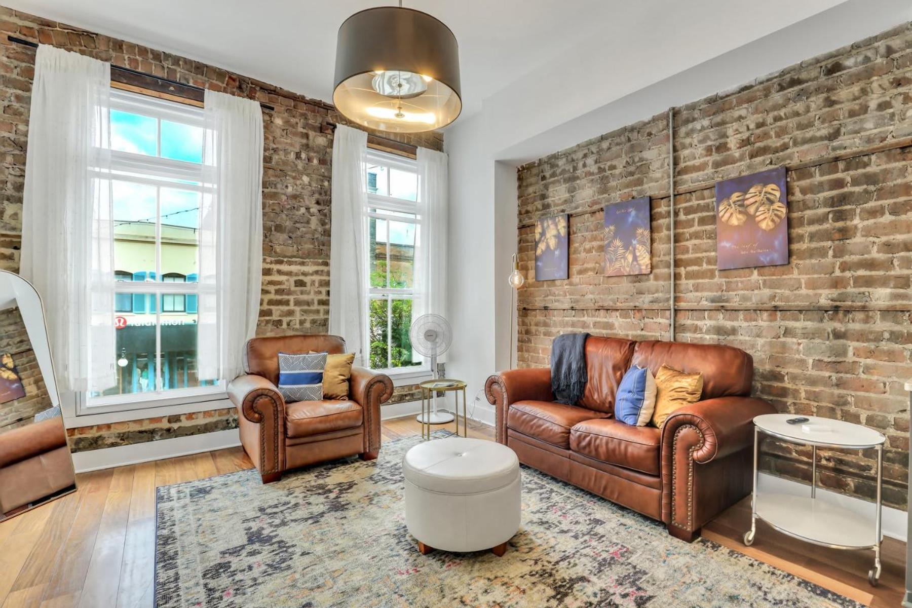 Lush Savannah Loft - Near Plant Riverside District 외부 사진